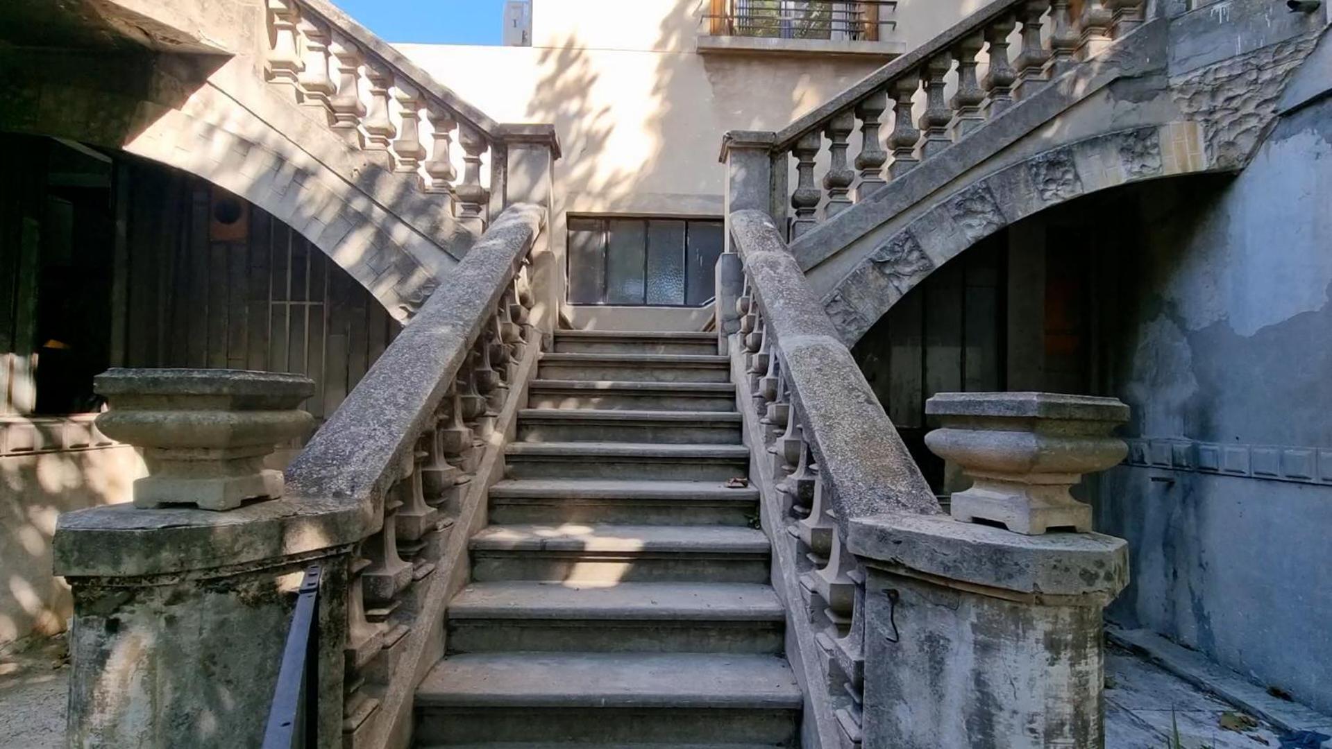 Maison De Caractere En Plein Coeur De La Provence